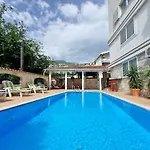 Mila & Aleksandr Apartments