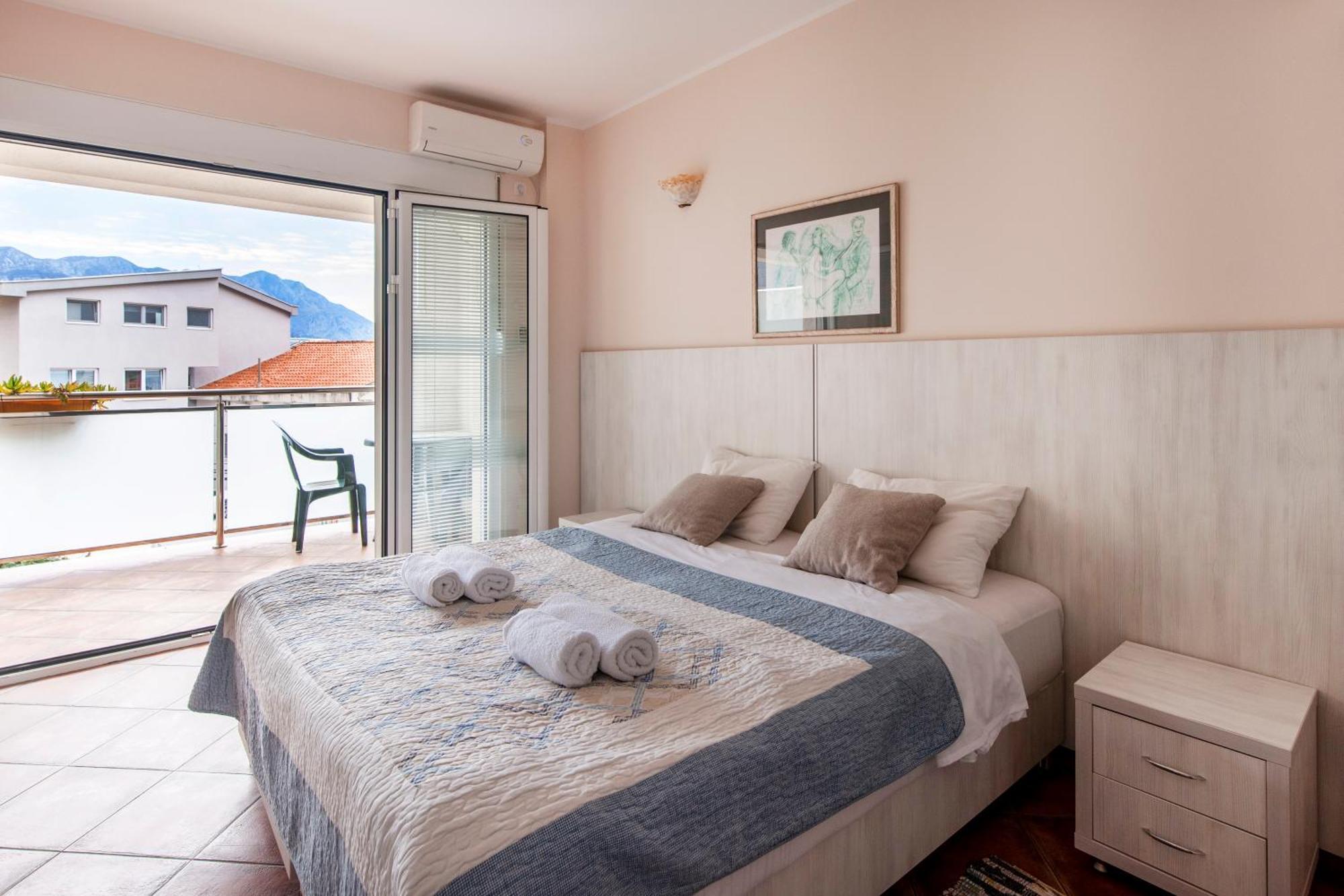 Mila & Aleksandr Apartment Budva
